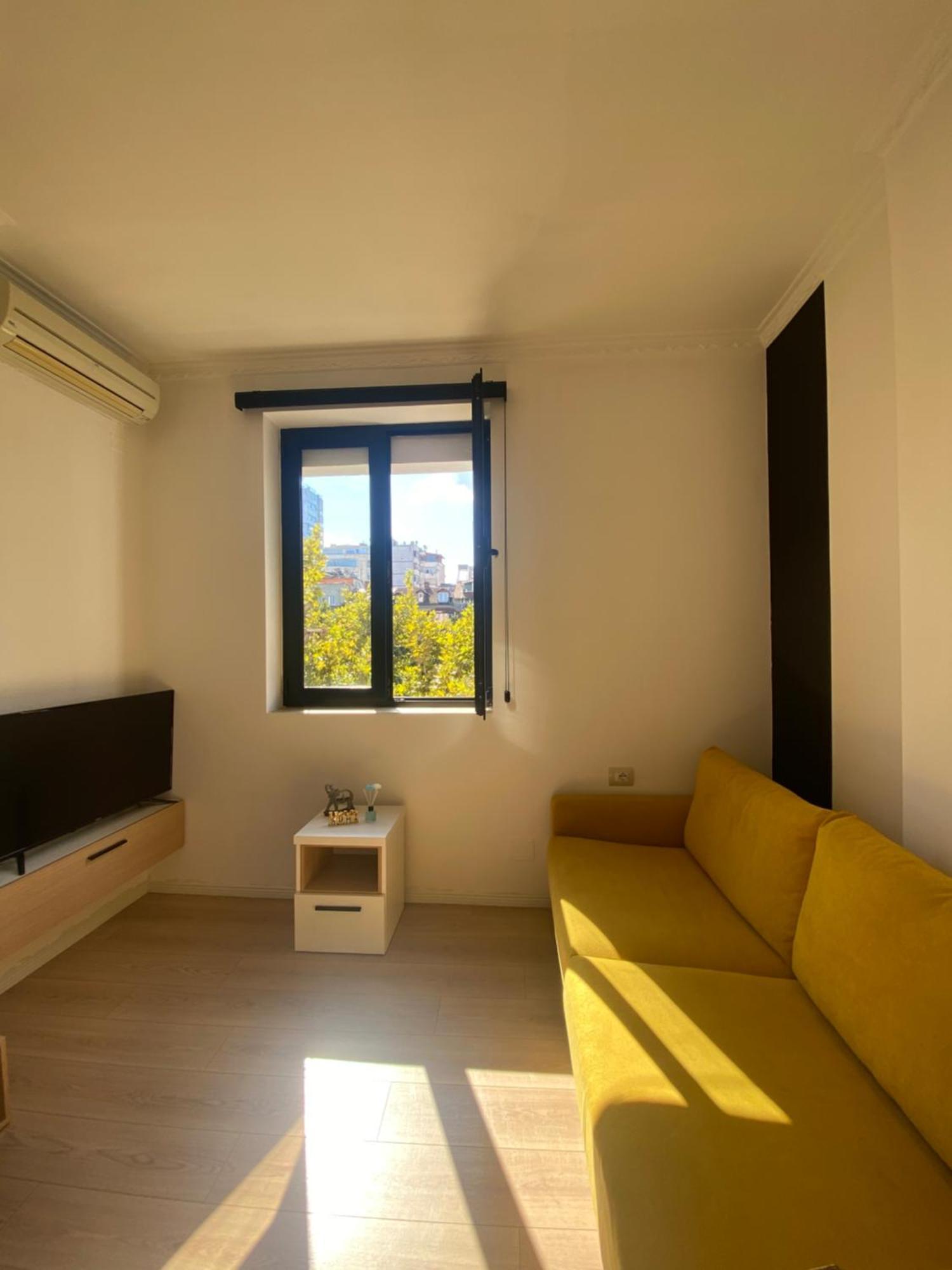 Cozycomfy Studio Tirana Esterno foto