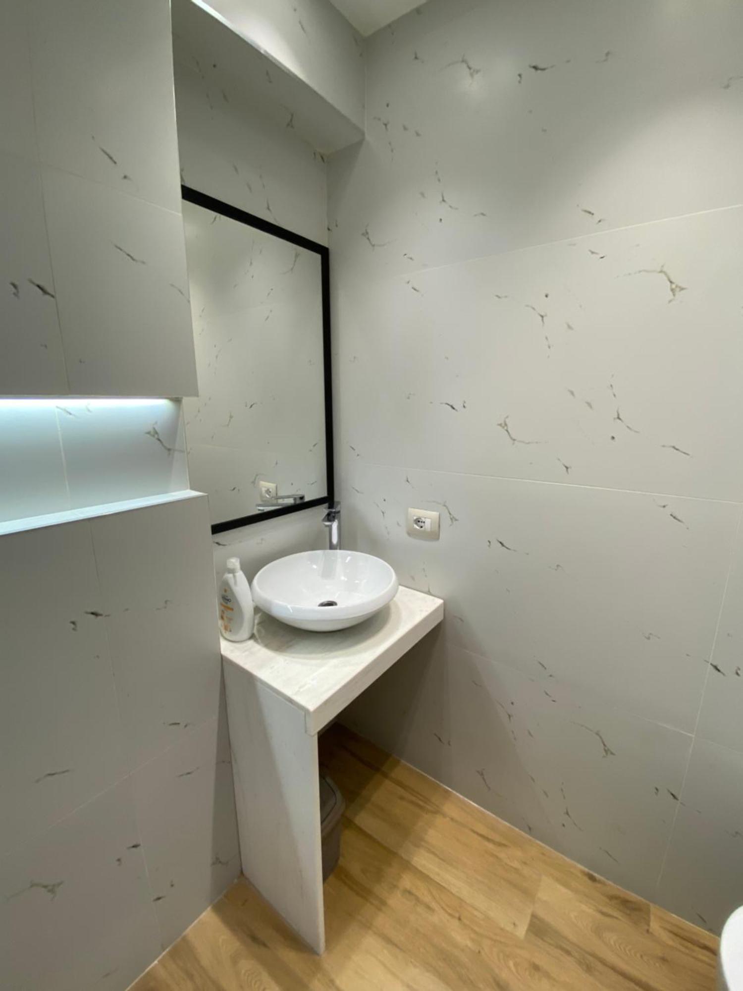Cozycomfy Studio Tirana Esterno foto